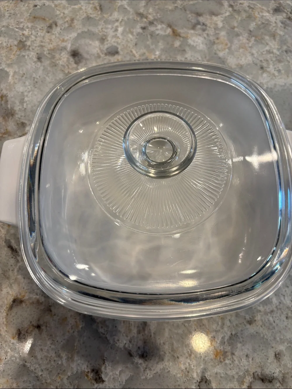 Vintage Corning Ware Peach Blossom Casserole Dish 2L with lid & handles